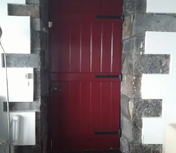 Qva - Quinta Velha Amoreiras Farm stay Vila Franca do Campo