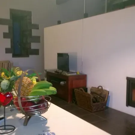 Qva - Quinta Velha Amoreiras * Vila Franca do Campo